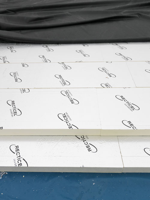 Recticel Eurothane Silver®  – Fladtagsisolering Recticel Eurothane Silver®  – Fladtagsisolering